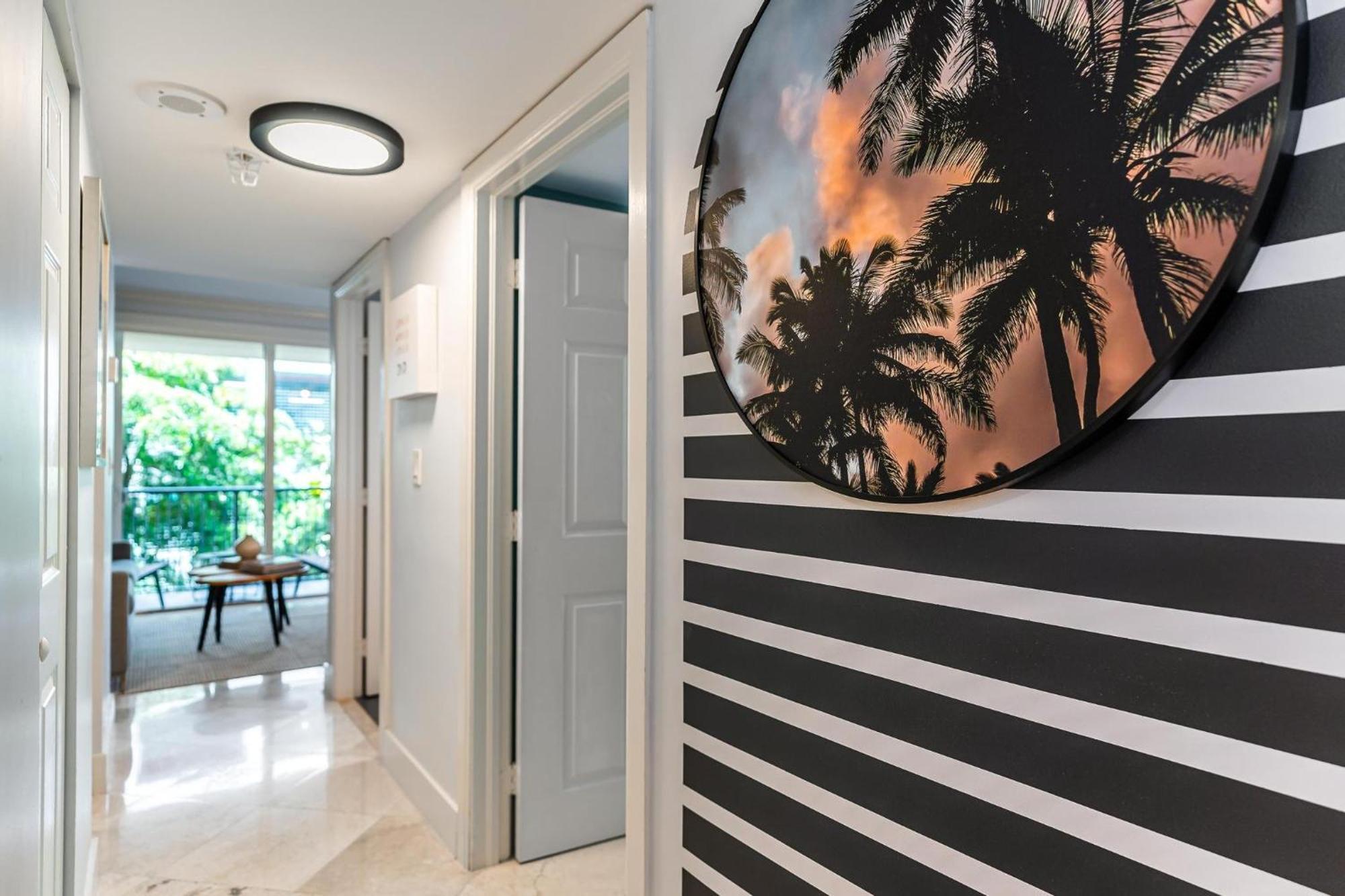 Apartment The Palms Coconut Grove 1 Bedroom Includes Parking Miami